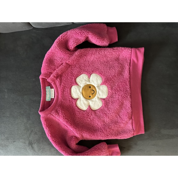 5/$10 pekkle sweater 12 months pink with flower - Picture 1 of 3